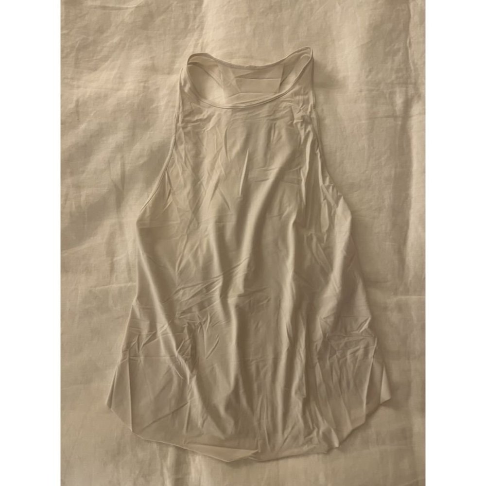 LULULEMON WHITE BREEZY TANK